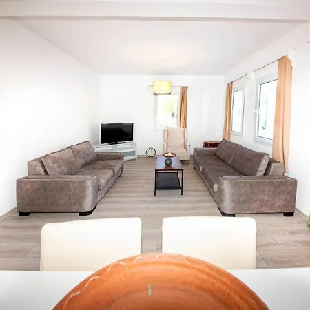 Holiday home Refreshing House With Garden And Terrace Surrounded By Nature In Bodrum *