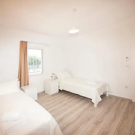 Holiday home Refreshing House With Garden And Terrace Surrounded By Nature In Bodrum
